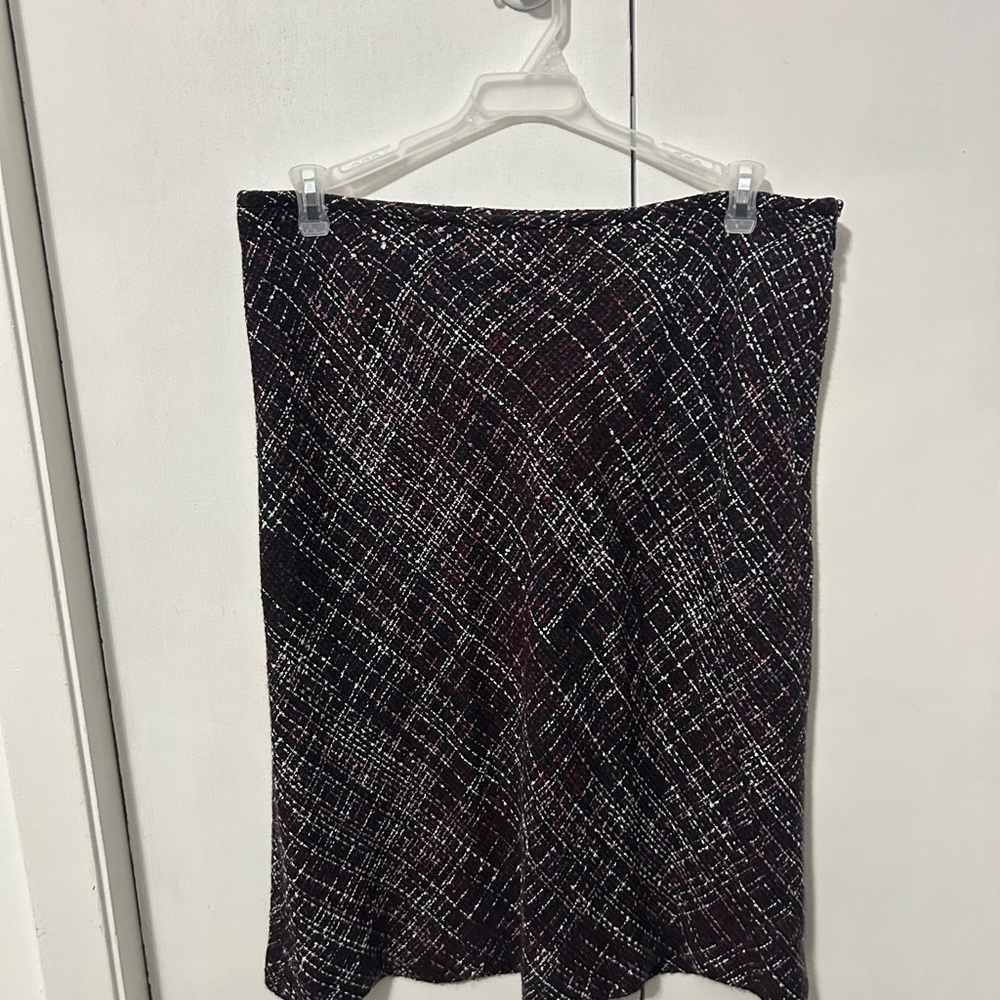 The Evan Picone Black Pink Tweed Skirt Suit - Picture 5 of 7
